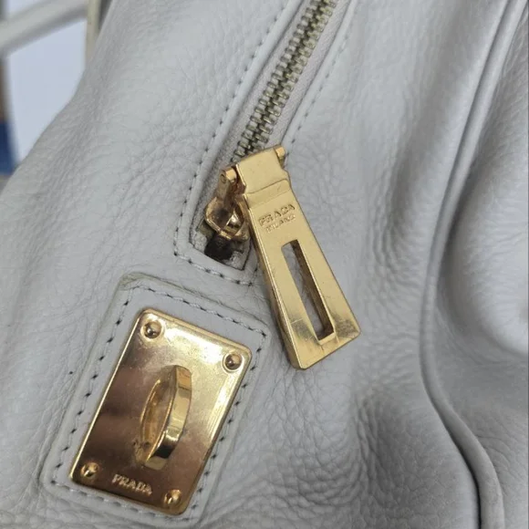Prada White Leather Women's Bag - Picture 15 of 16
